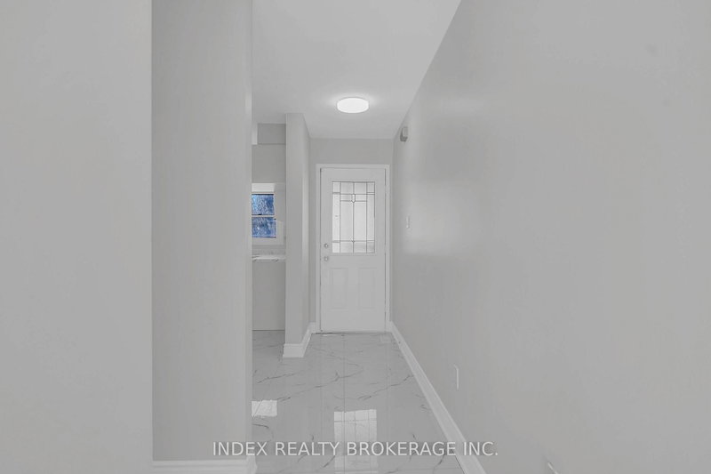 23 Drew Crt, Whitby, L1N 8X6 | Image 3