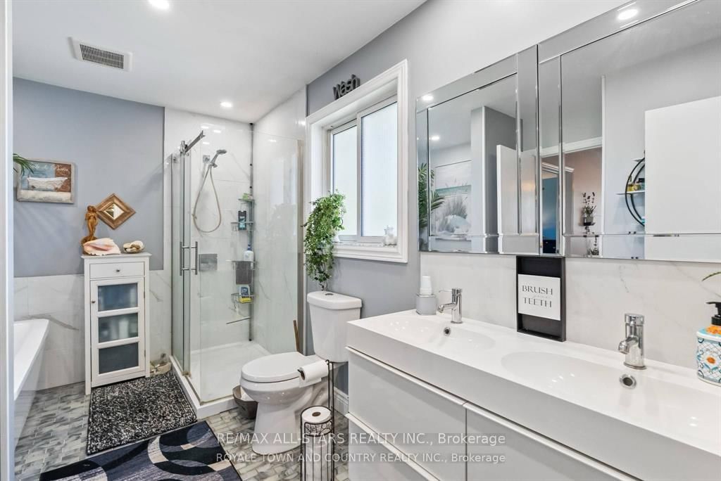 Detached House for sale at 5090 Baldwin Street, Whitby, Ontario, L1M 1T3 - Taunton North - MLS: E12960162