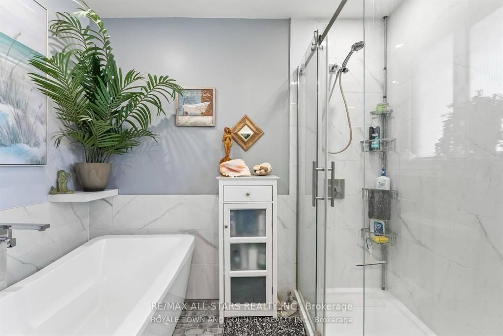 Detached House for sale at 5090 Baldwin Street, Whitby, Ontario, L1M 1T3 - Taunton North - MLS: E12960162