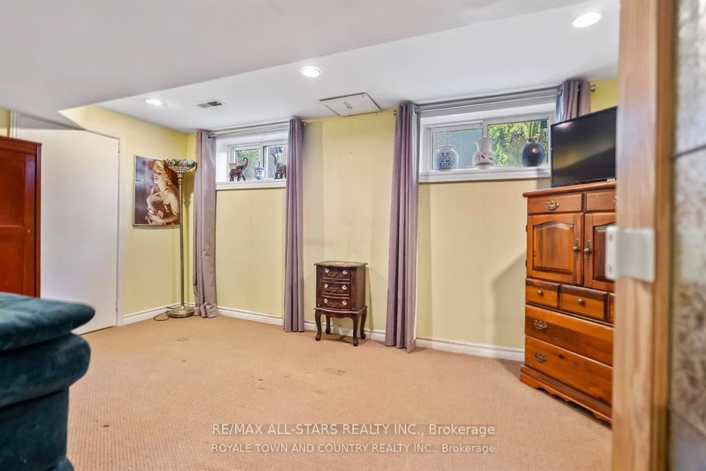 Detached House for sale at 5090 Baldwin Street, Whitby, Ontario, L1M 1T3 - Taunton North - MLS: E12960162