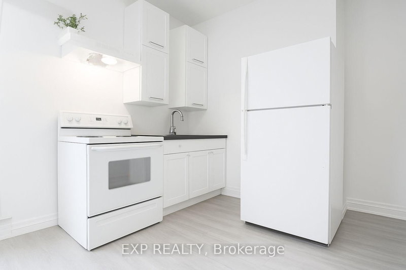 Main - 207 Gamble Ave, Toronto, M4J 2P4 | Image 3