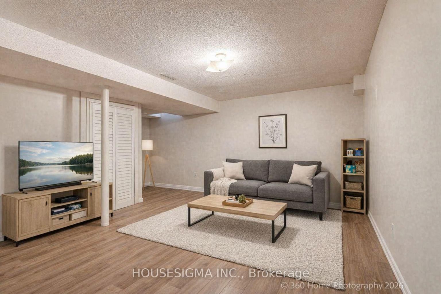 Townhouse for sale at 29-927 Burns Street, Whitby, Ontario, L1N 6J5 - Lynde Creek - MLS: E12960220