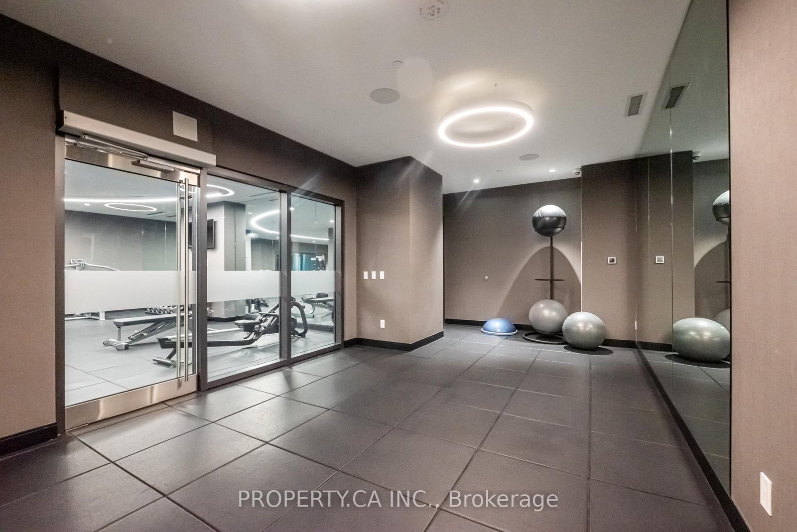 Condo for lease at 904-286 Main Street, Toronto, Ontario, M4C 4X4 - East End-Danforth - MLS: E12960348