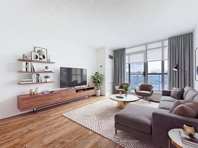 208 - 340 Watson Street W