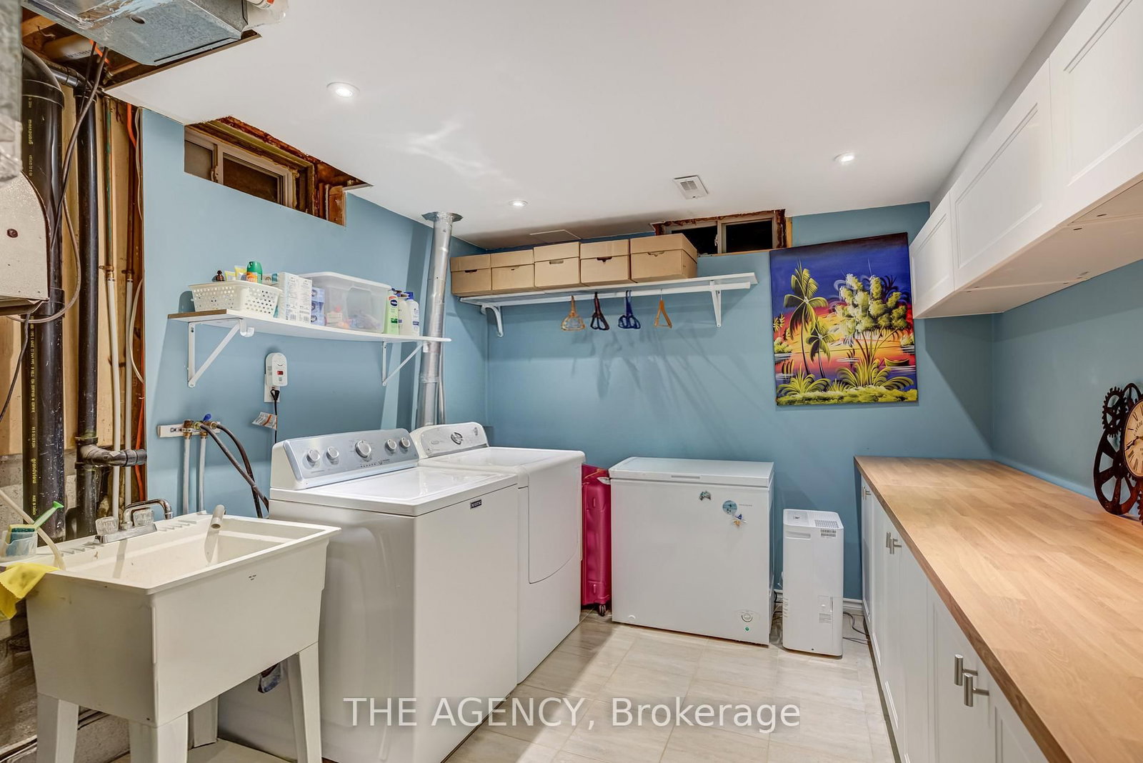 Detached House for sale at 513 Alder Court, Pickering, Ontario, L1V 4T2 - Amberlea - MLS: E12960866