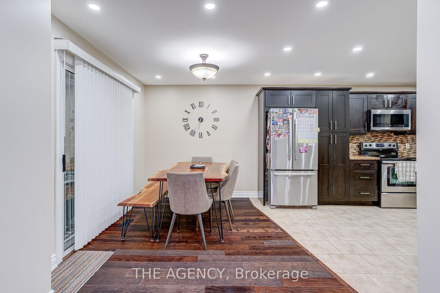 Detached House for sale at 513 Alder Court, Pickering, Ontario, L1V 4T2 - Amberlea - MLS: E12960866