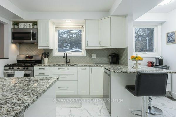 32 Harland Crescent - Photo 14