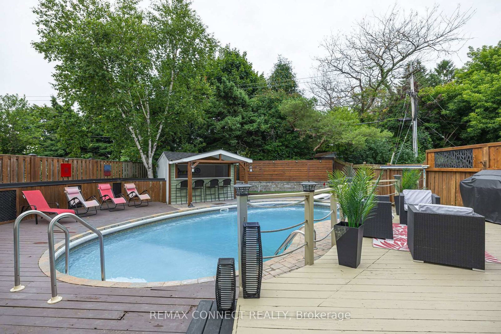 32 Harland Crescent - Photo 37