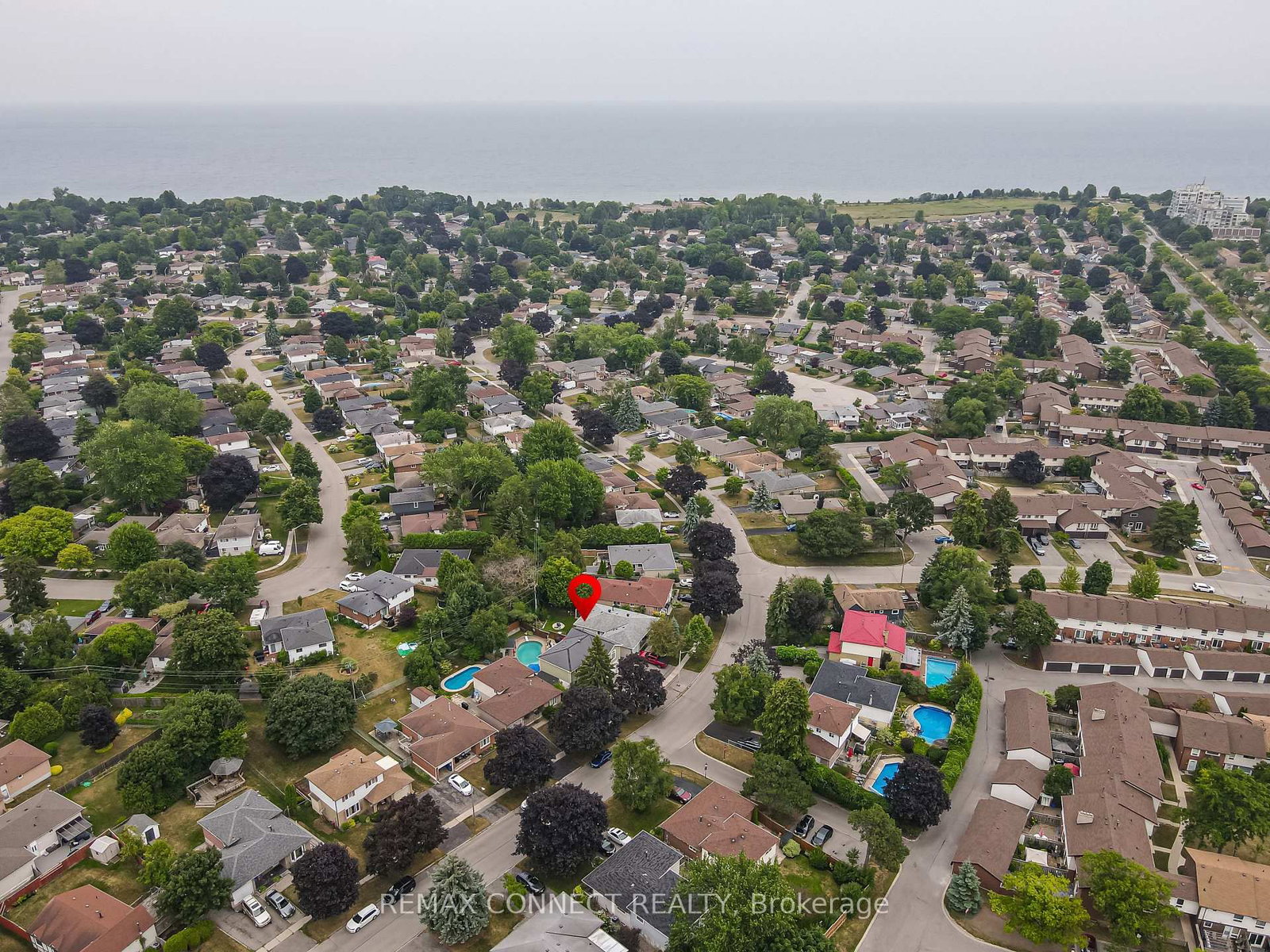 32 Harland Crescent - Photo 46