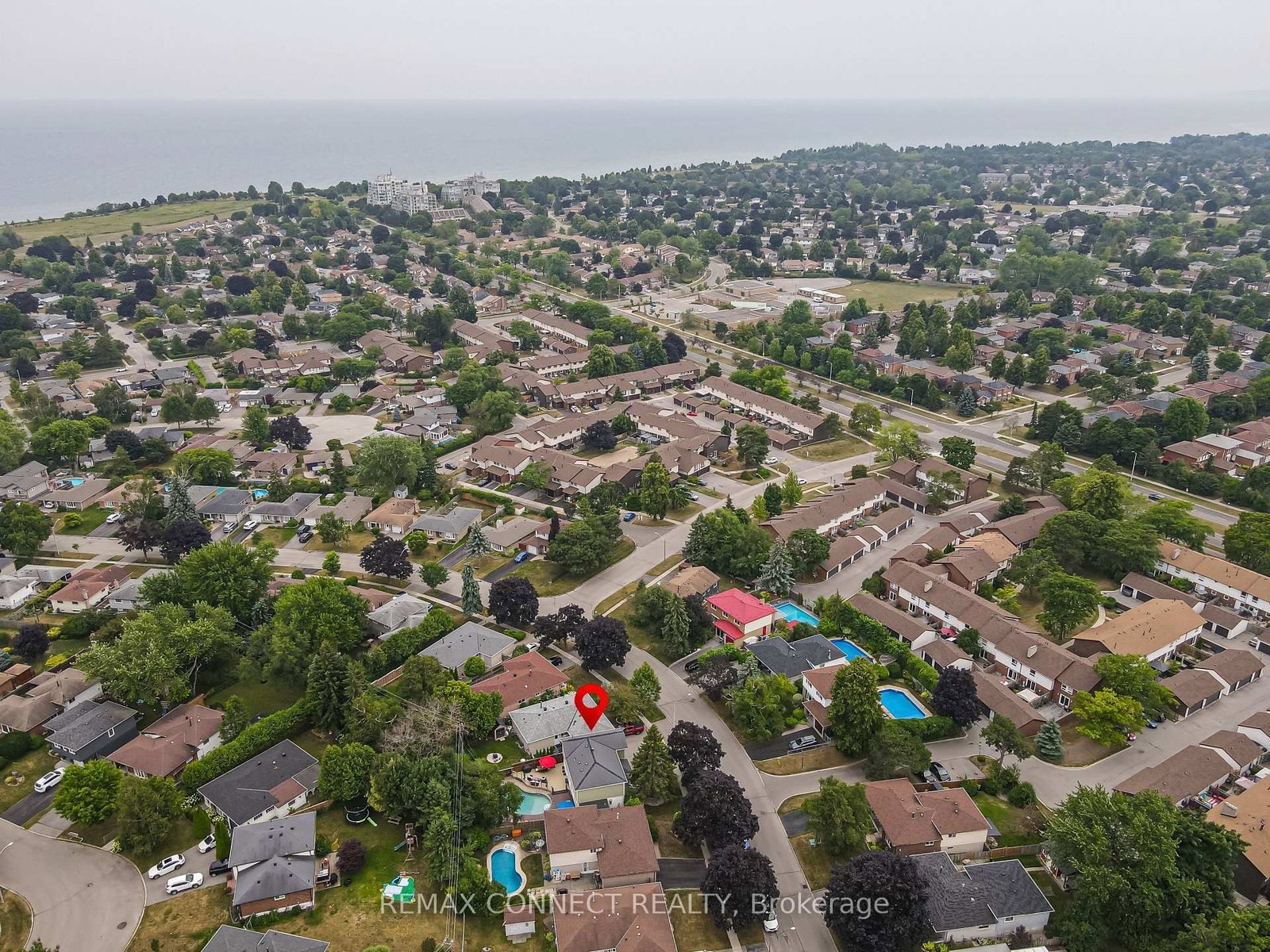 32 Harland Crescent - Photo 47