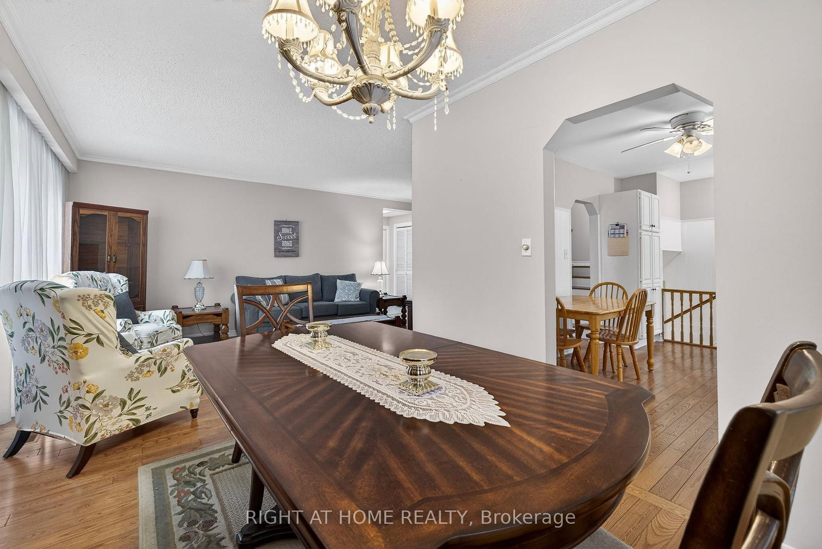 Detached House for sale at 71 Banmoor Boulevard, Toronto, Ontario, M1J 2Z4 - Woburn - MLS: E12961388