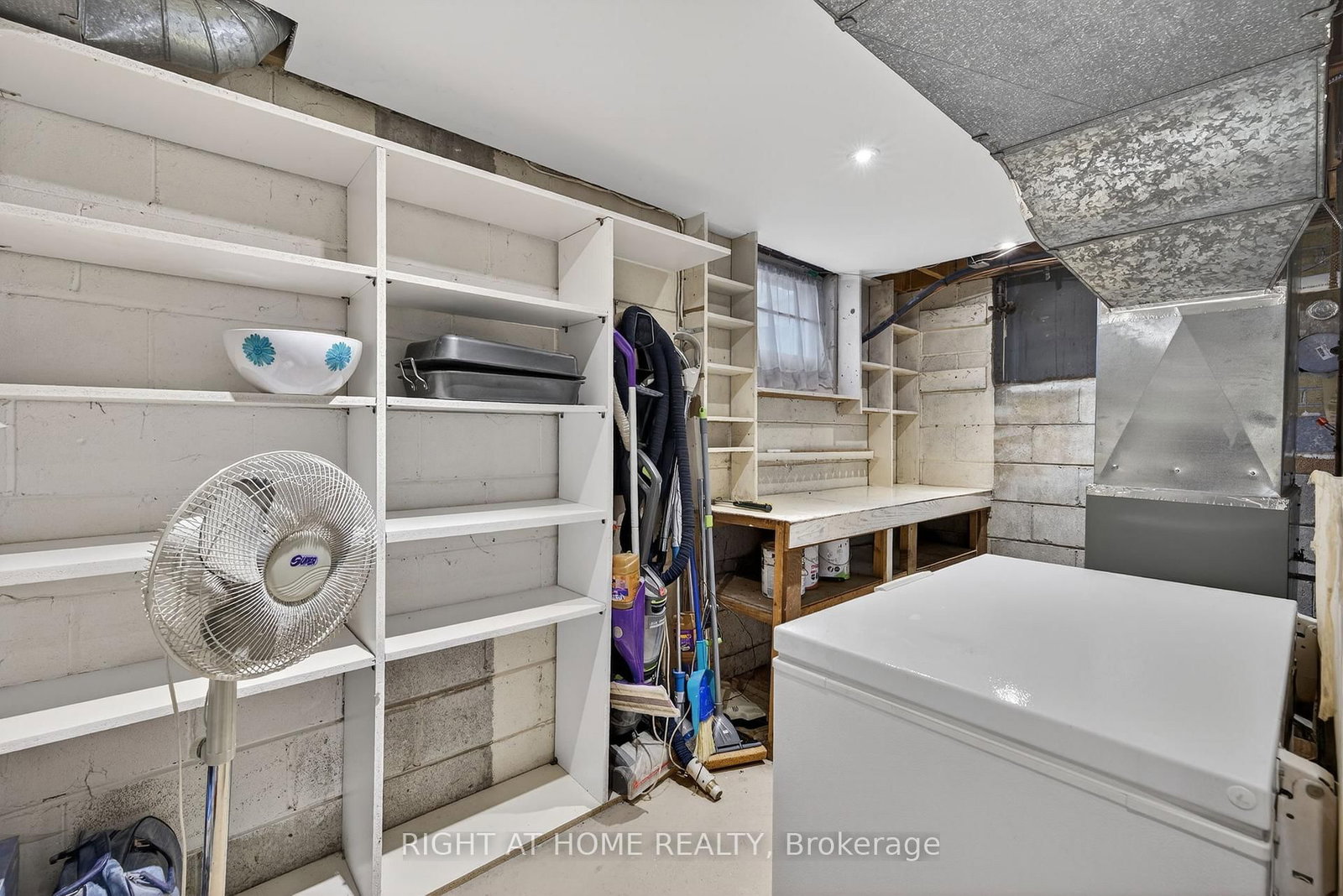 Detached House for sale at 71 Banmoor Boulevard, Toronto, Ontario, M1J 2Z4 - Woburn - MLS: E12961388