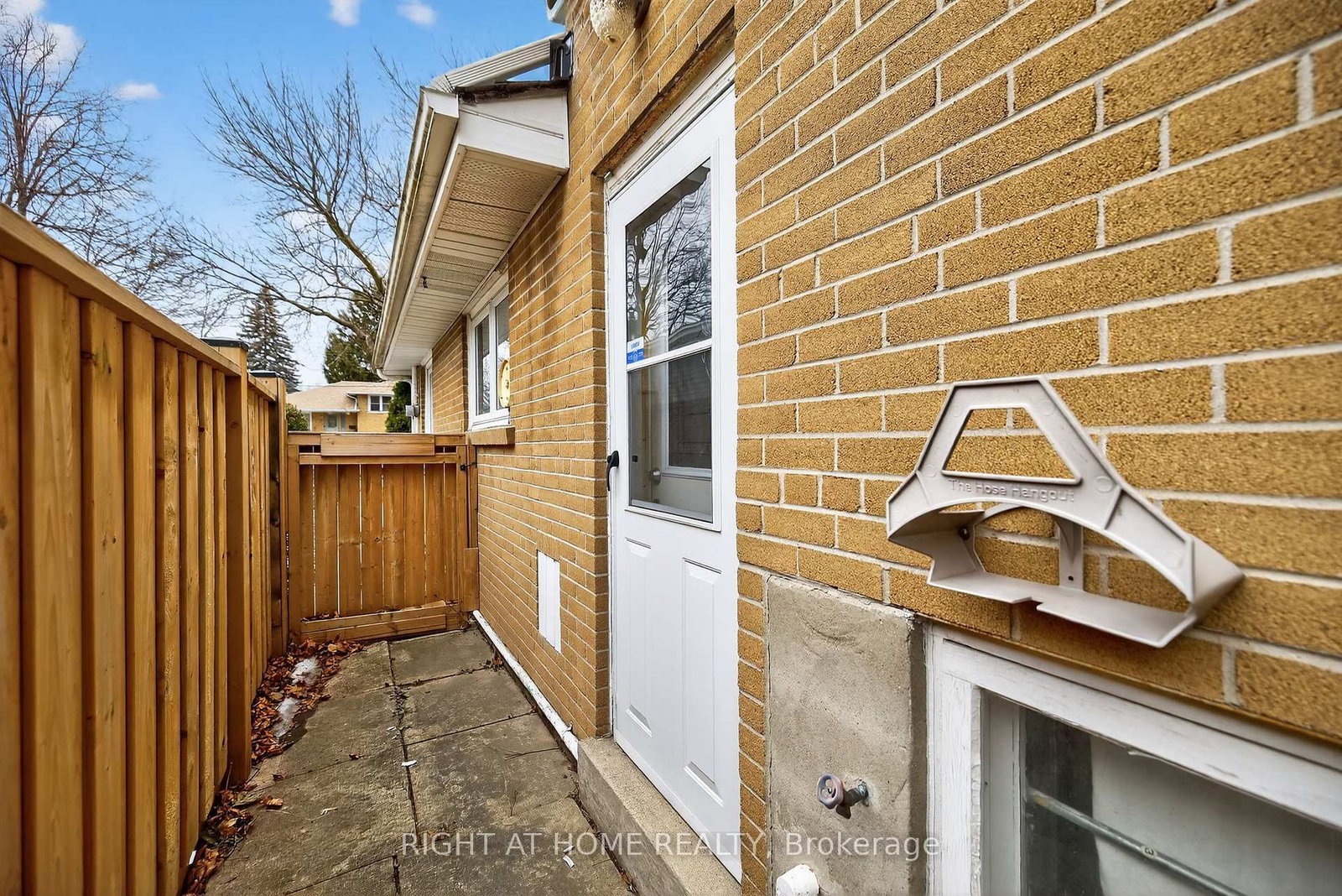 Detached House for sale at 71 Banmoor Boulevard, Toronto, Ontario, M1J 2Z4 - Woburn - MLS: E12961388