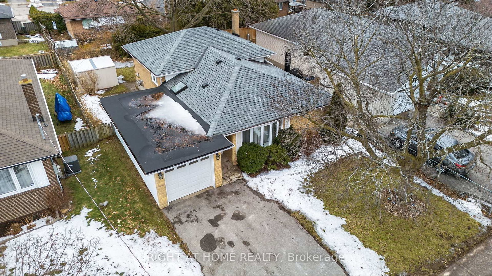 Detached House for sale at 71 Banmoor Boulevard, Toronto, Ontario, M1J 2Z4 - Woburn - MLS: E12961388