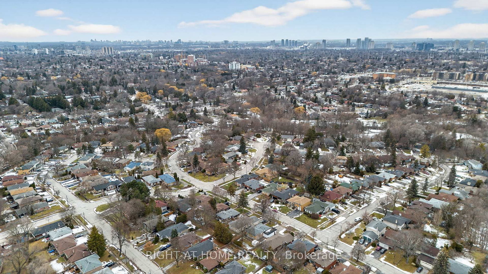 Detached House for sale at 71 Banmoor Boulevard, Toronto, Ontario, M1J 2Z4 - Woburn - MLS: E12961388