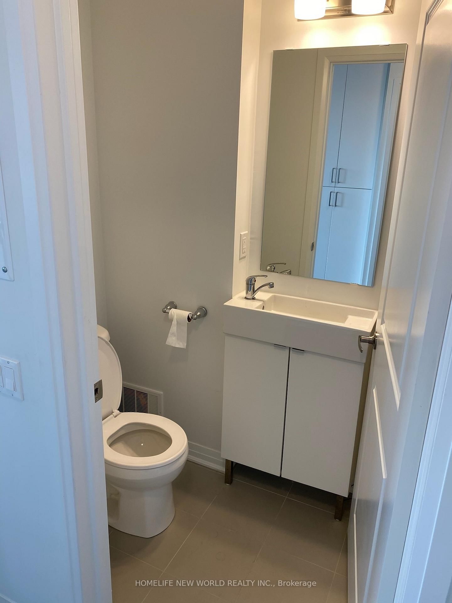 1900 Simcoe Street N, Unit 416 - Photo 10