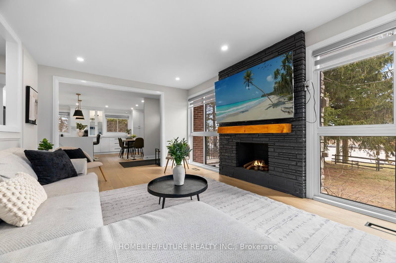 474 Taunton Rd W, Ajax, L1T 4S9 | Image 2