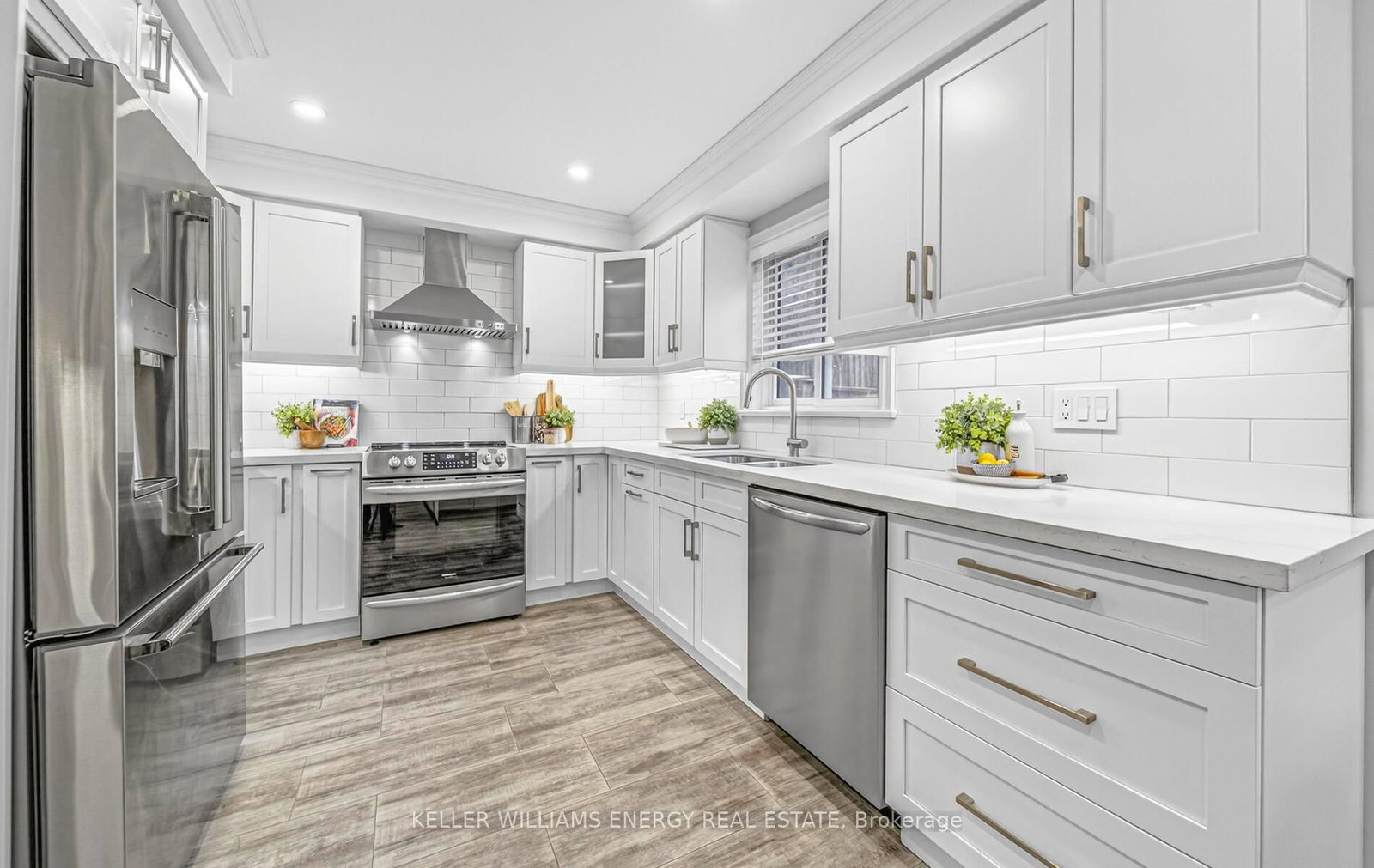 Detached House for sale at 55 Long Drive, Whitby, Ontario, L1N 8E5 - Blue Grass Meadows - MLS: E12962774