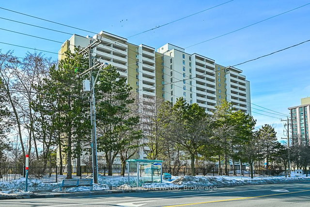 1015 - 2550 Pharmacy Avenue