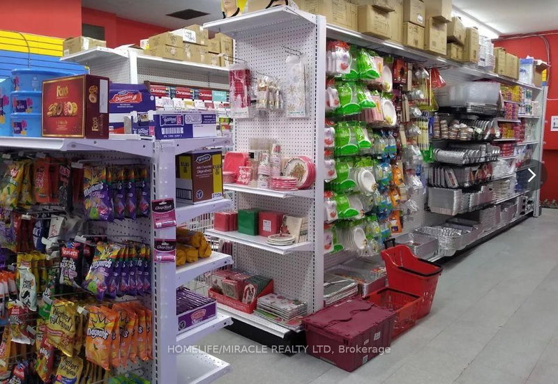 500 Mayfair Ave, Oshawa, L1G 2Y2 | Image 3