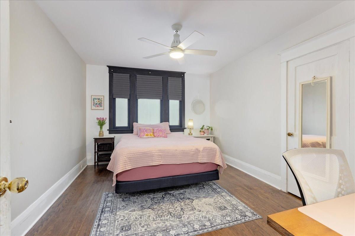 Semi-Detached House for sale at 917 Broadview Avenue, Toronto, Ontario, M4K 2R2 - Playter Estates-Danforth - MLS: E12963330