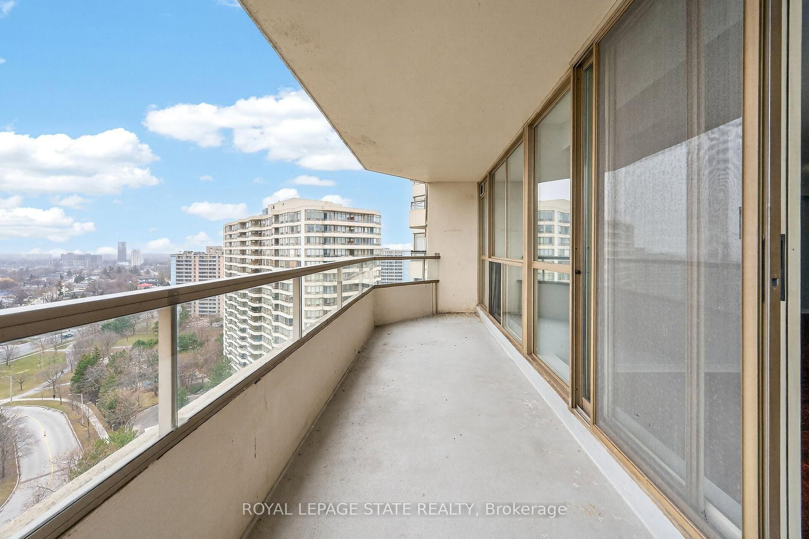 Condo for sale at 1918-3 Greystone Walk Drive, Toronto, Ontario, M1K 5J4 - Kennedy Park - MLS: E12963408