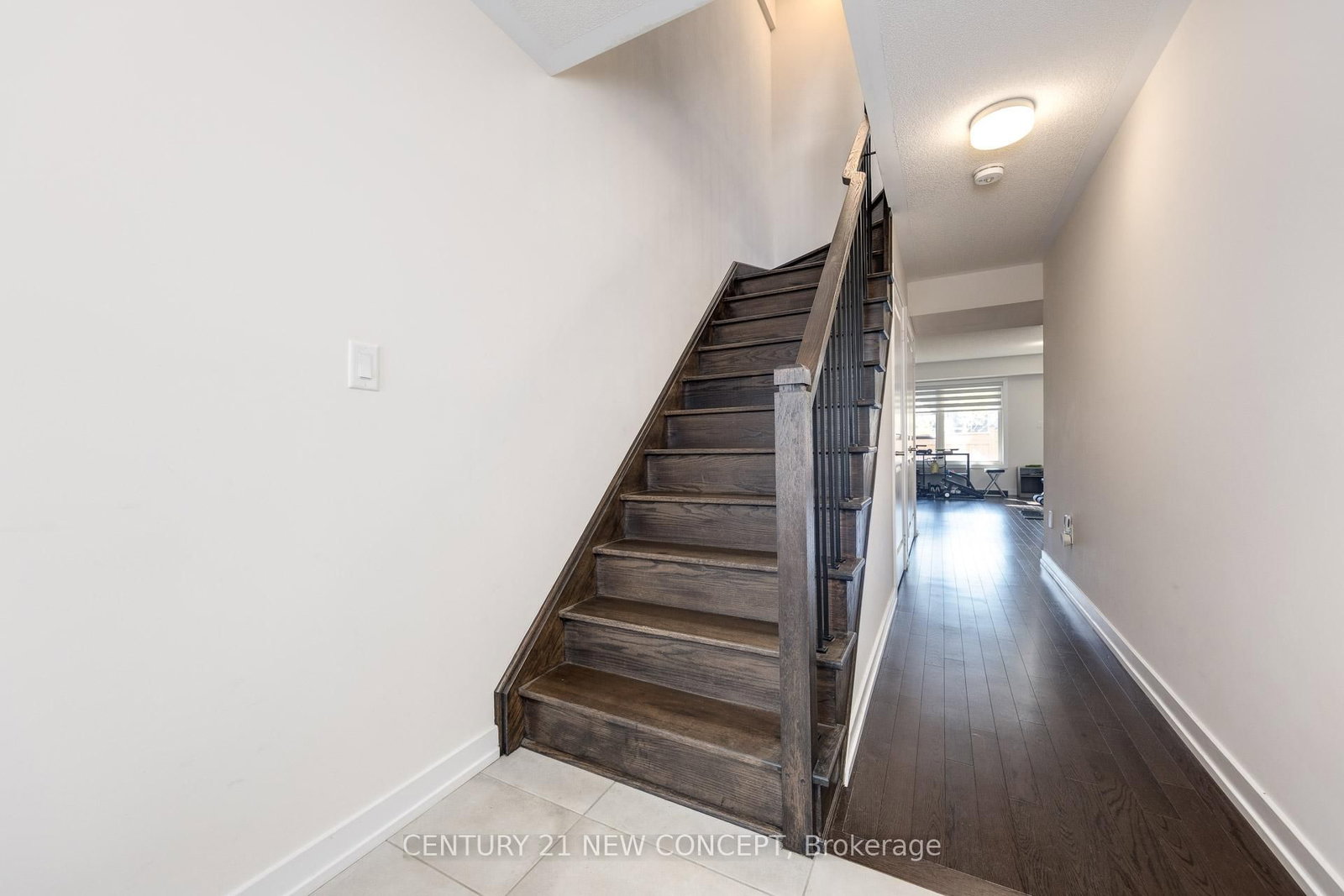 Townhouse for sale at 1671 Hidden Valley Glen, Pickering, Ontario, L1X 0H7 - Duffin Heights - MLS: E12963480