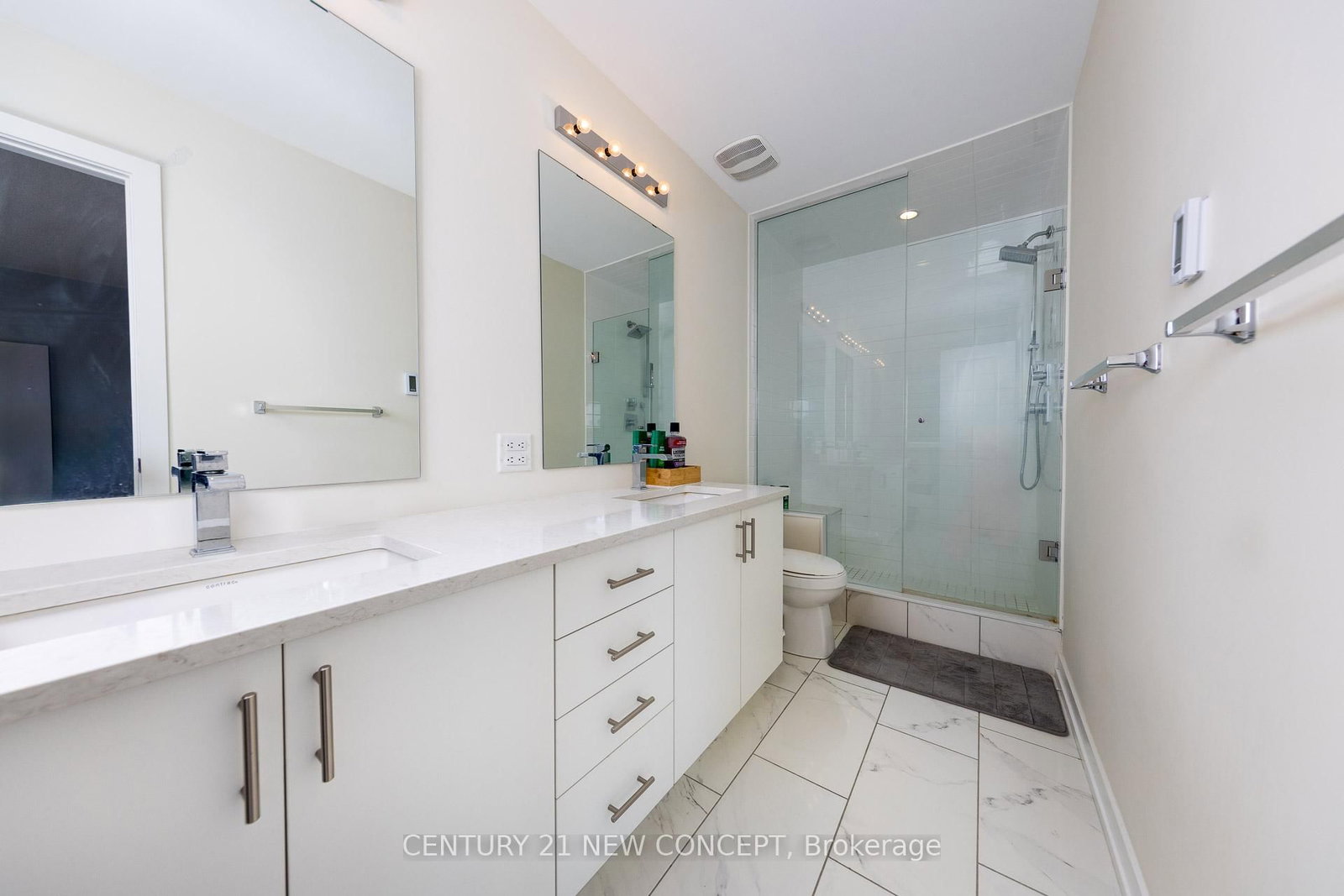 Townhouse for sale at 1671 Hidden Valley Glen, Pickering, Ontario, L1X 0H7 - Duffin Heights - MLS: E12963480