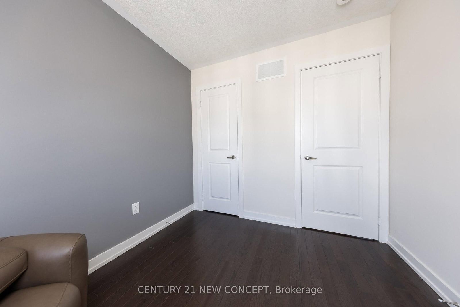 Townhouse for sale at 1671 Hidden Valley Glen, Pickering, Ontario, L1X 0H7 - Duffin Heights - MLS: E12963480