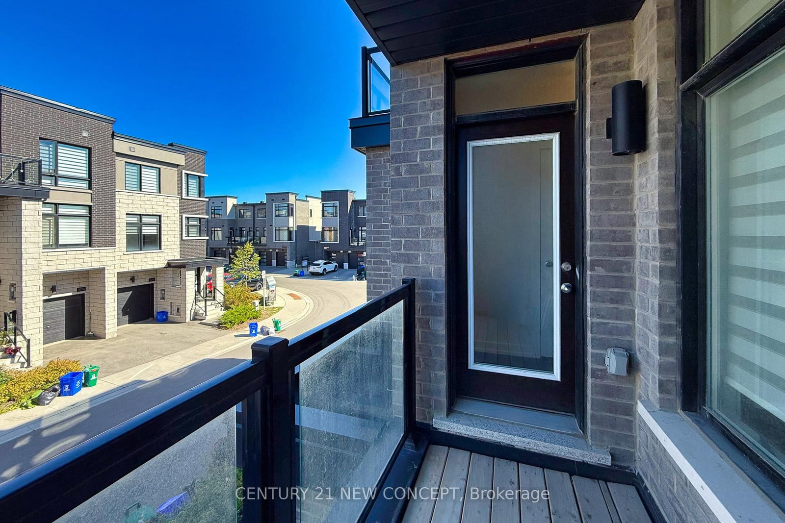 Townhouse for sale at 1671 Hidden Valley Glen, Pickering, Ontario, L1X 0H7 - Duffin Heights - MLS: E12963480