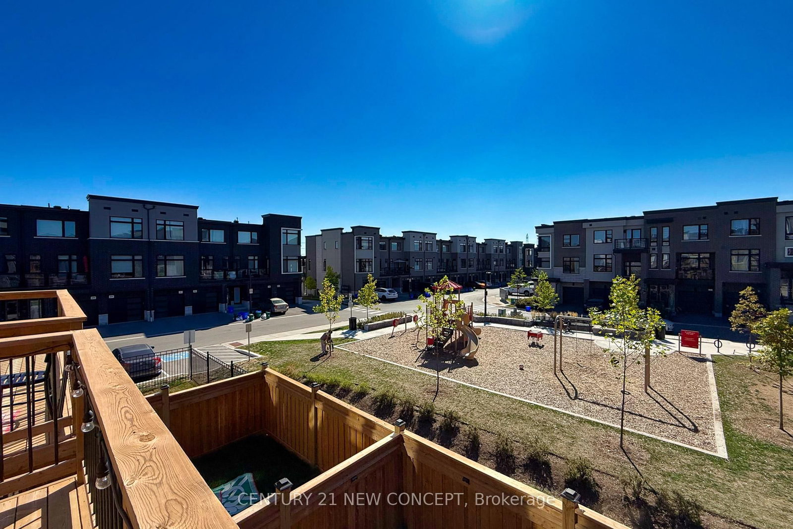 Townhouse for sale at 1671 Hidden Valley Glen, Pickering, Ontario, L1X 0H7 - Duffin Heights - MLS: E12963480