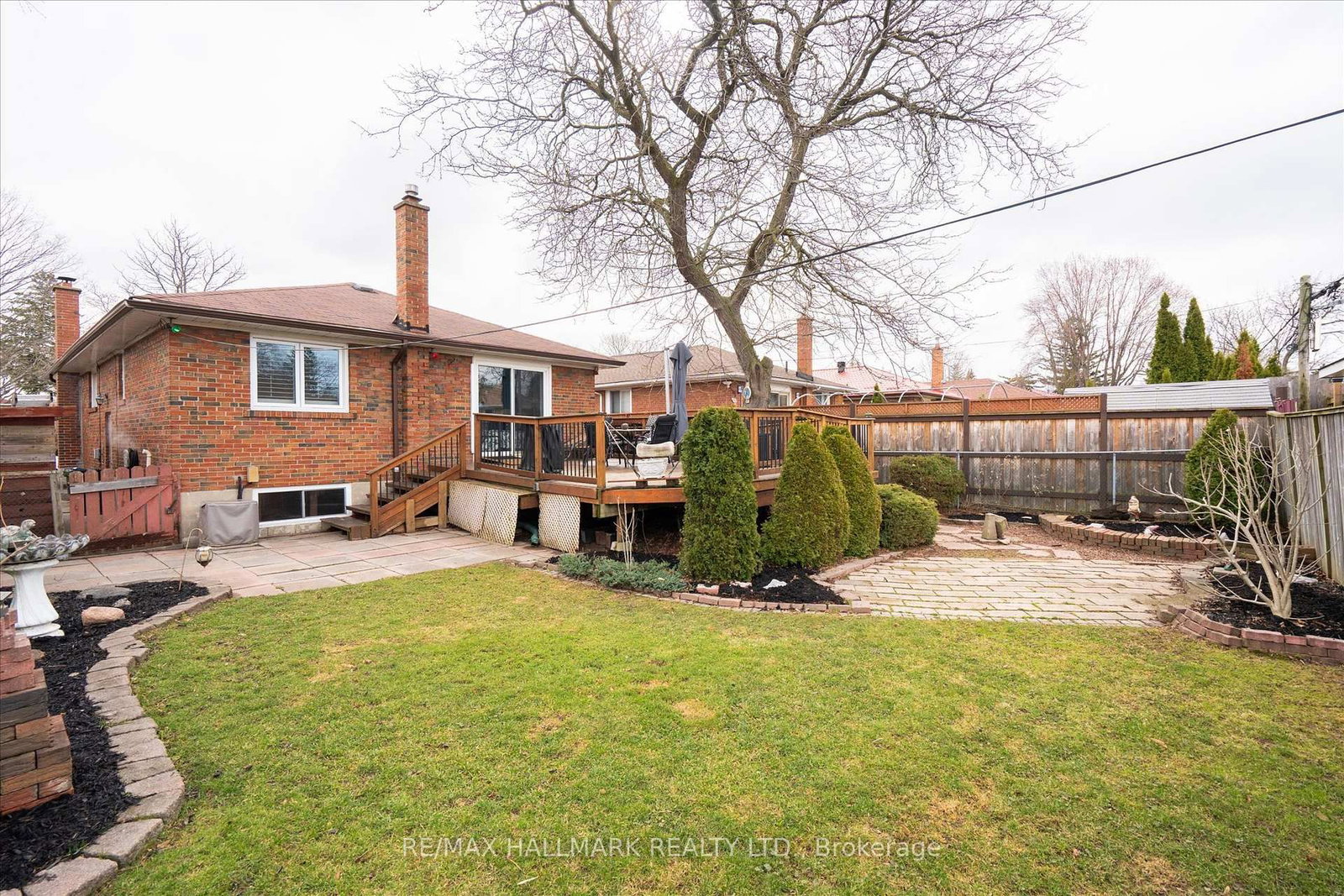 Detached House for sale at 7 Grassington Crescent, Toronto, Ontario, M1G 1X4 - Woburn - MLS: E12963604