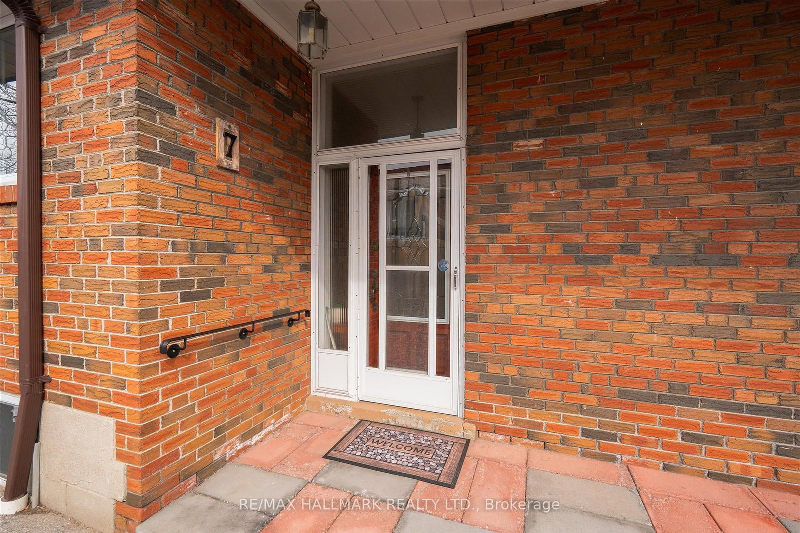 Detached House for sale at 7 Grassington Crescent, Toronto, Ontario, M1G 1X4 - Woburn - MLS: E12963604