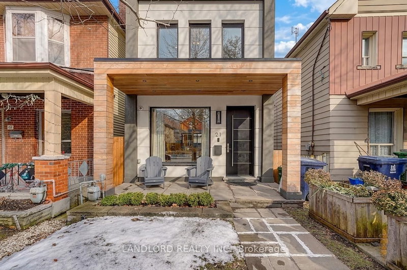 21 Shudell Ave, Toronto, M4J 1C5 | Image 2