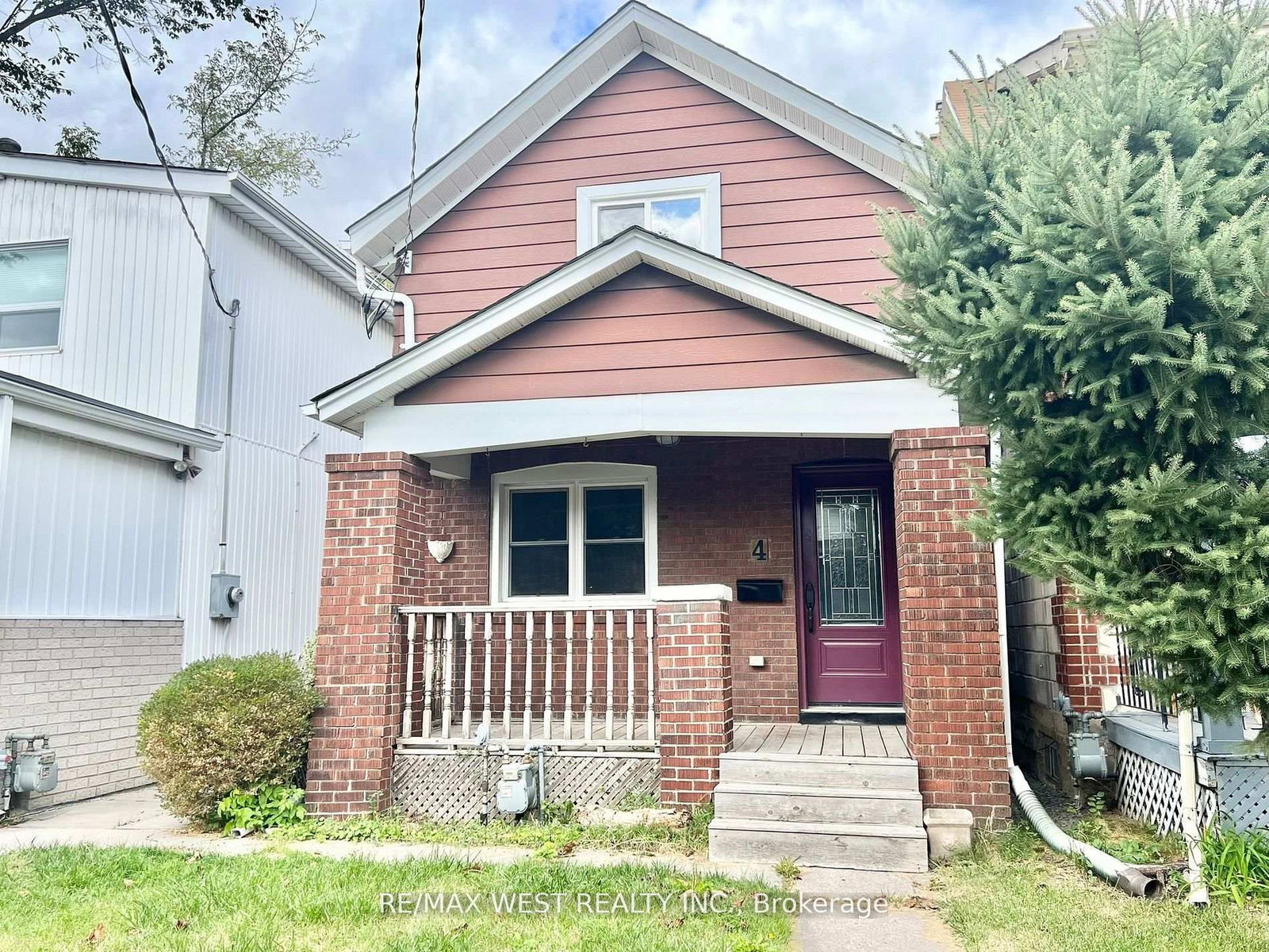 Detached House for lease at BSMT-4 Sutherland Avenue, Toronto, Ontario, M4C 1R8 - Crescent Town - MLS: E12963828