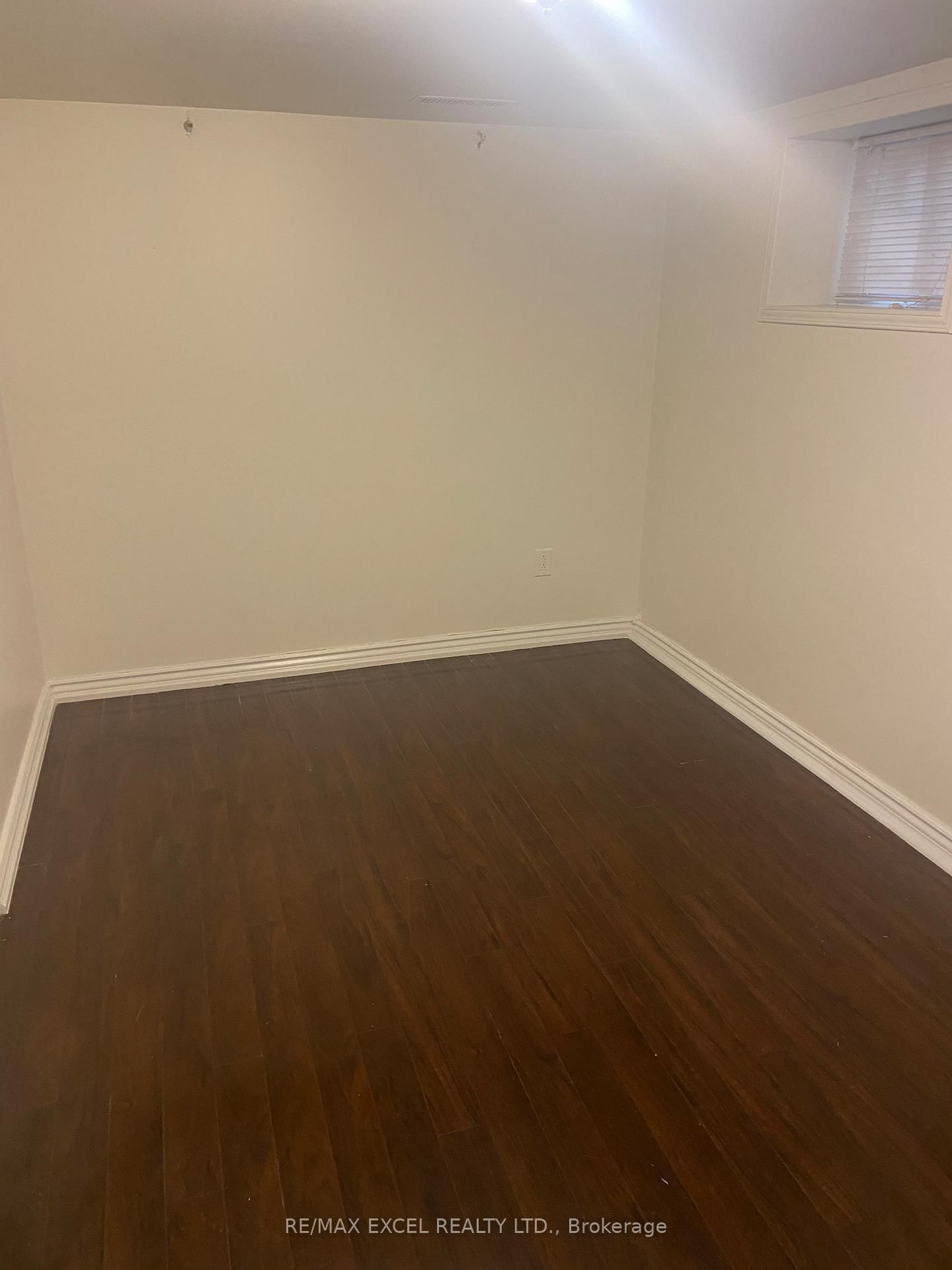 Detached House for lease at Basement-102 Orton Park Road, Toronto, Ontario, M1G 3G8 - Woburn - MLS: E12963908