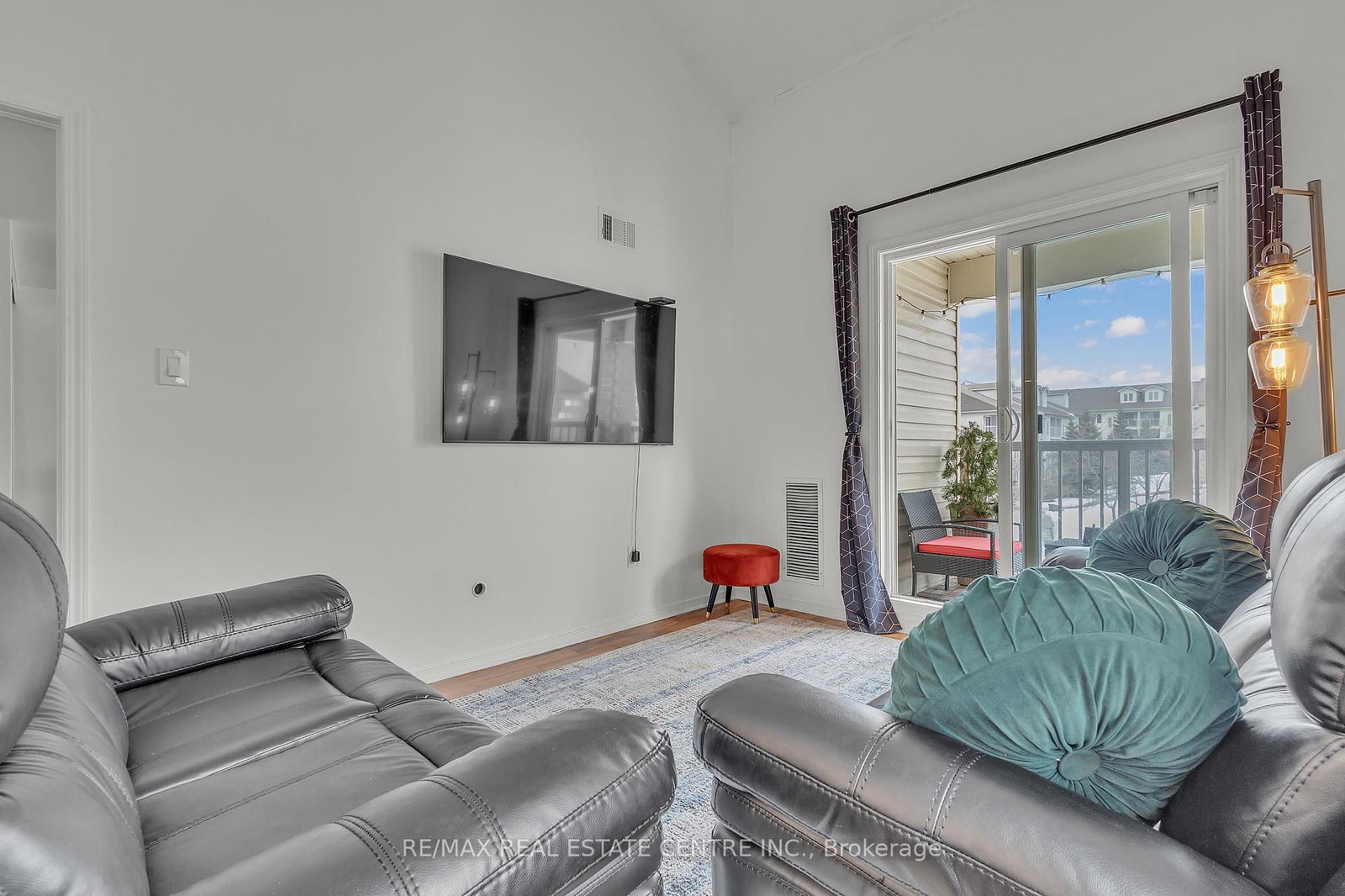 Townhouse for sale at 3-51 Petra Way, Whitby, Ontario, L1R 0A7 - Pringle Creek - MLS: E12964030