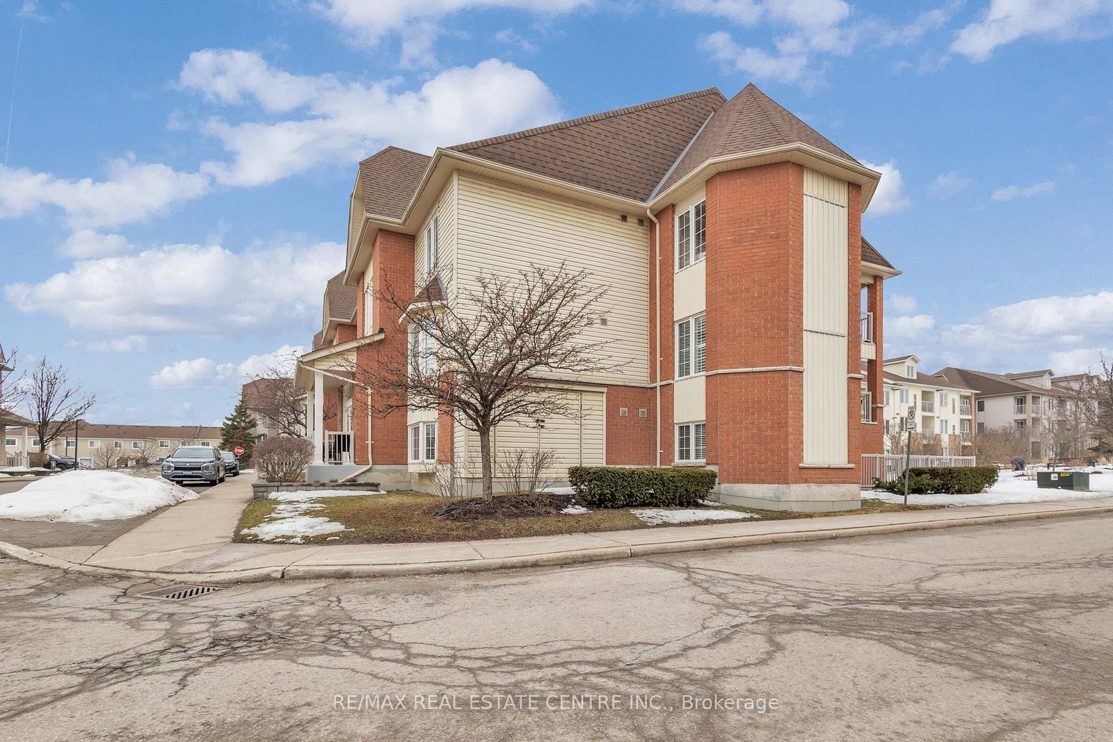 Townhouse for sale at 3-51 Petra Way, Whitby, Ontario, L1R 0A7 - Pringle Creek - MLS: E12964030