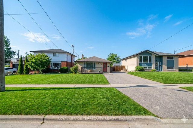 90 Keewatin Street S