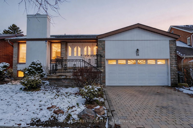 home for lease on Upper-51 Chiefswood Square