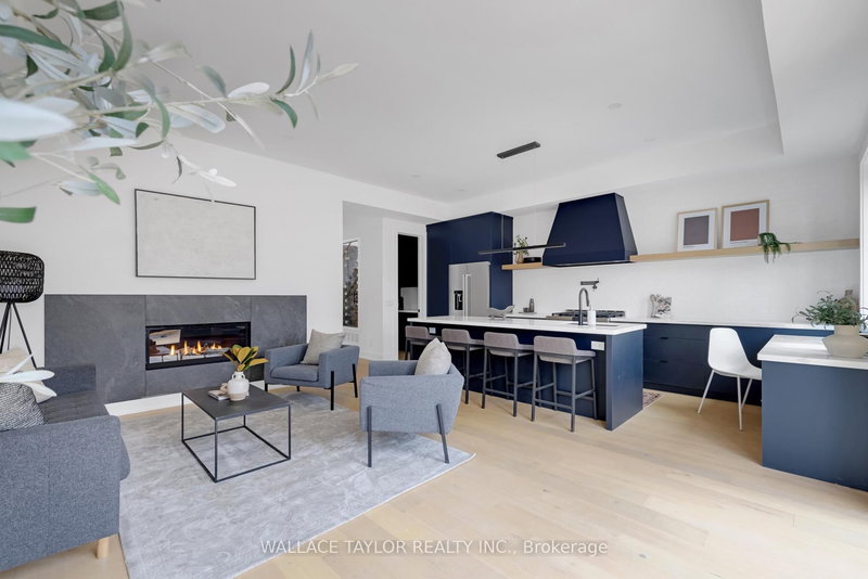 home for lease on 13 Knight Street