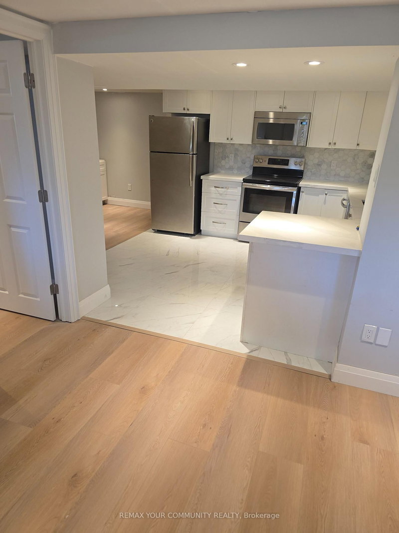 Lower Level - 312 Cochrane Street