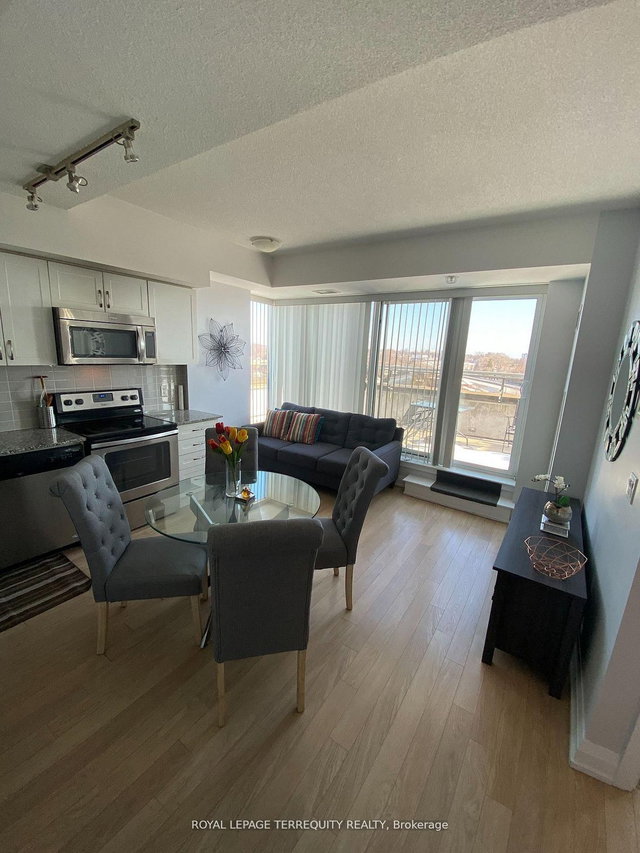 PH1 - 3520 Danforth Avenue