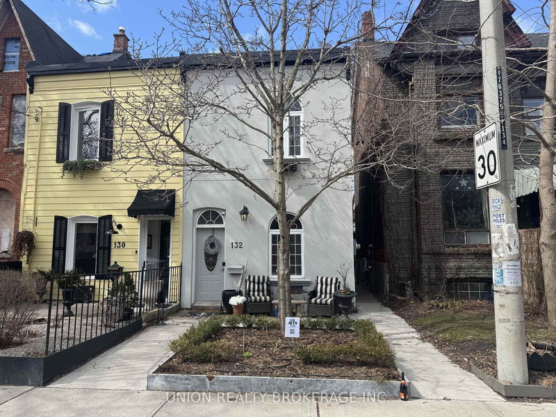 home for lease on Upper-132 Morse Street