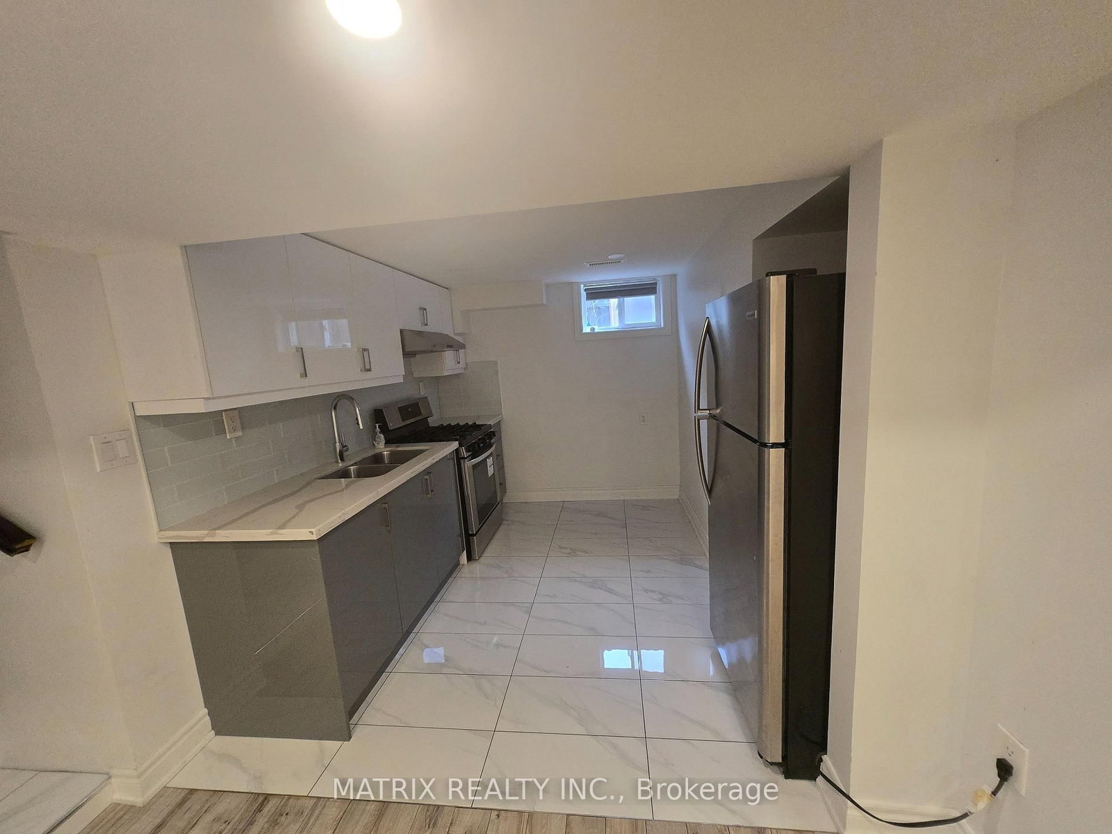 20 Arkona Drive, Unit Bsmt - Photo 3