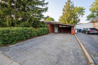 3782 St.Clair Avenue E