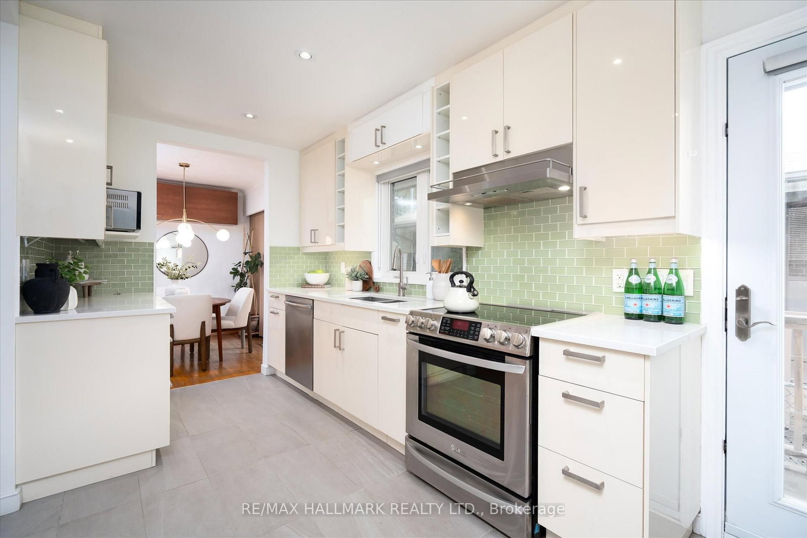 Detached House for sale at 3782 St.Clair Avenue, Toronto, Ontario, M1M 1V2 - Cliffcrest - MLS: E12965992