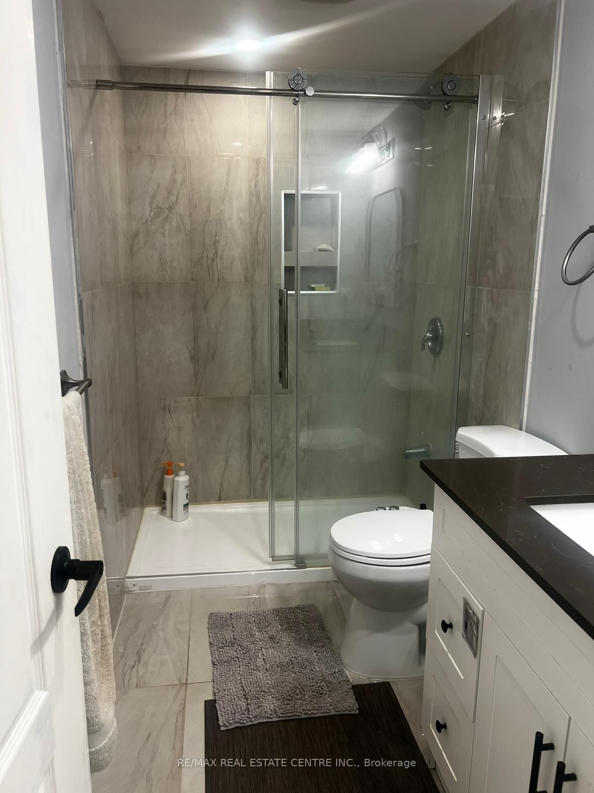 1870 ESTERBROOK Drive - Photo 11