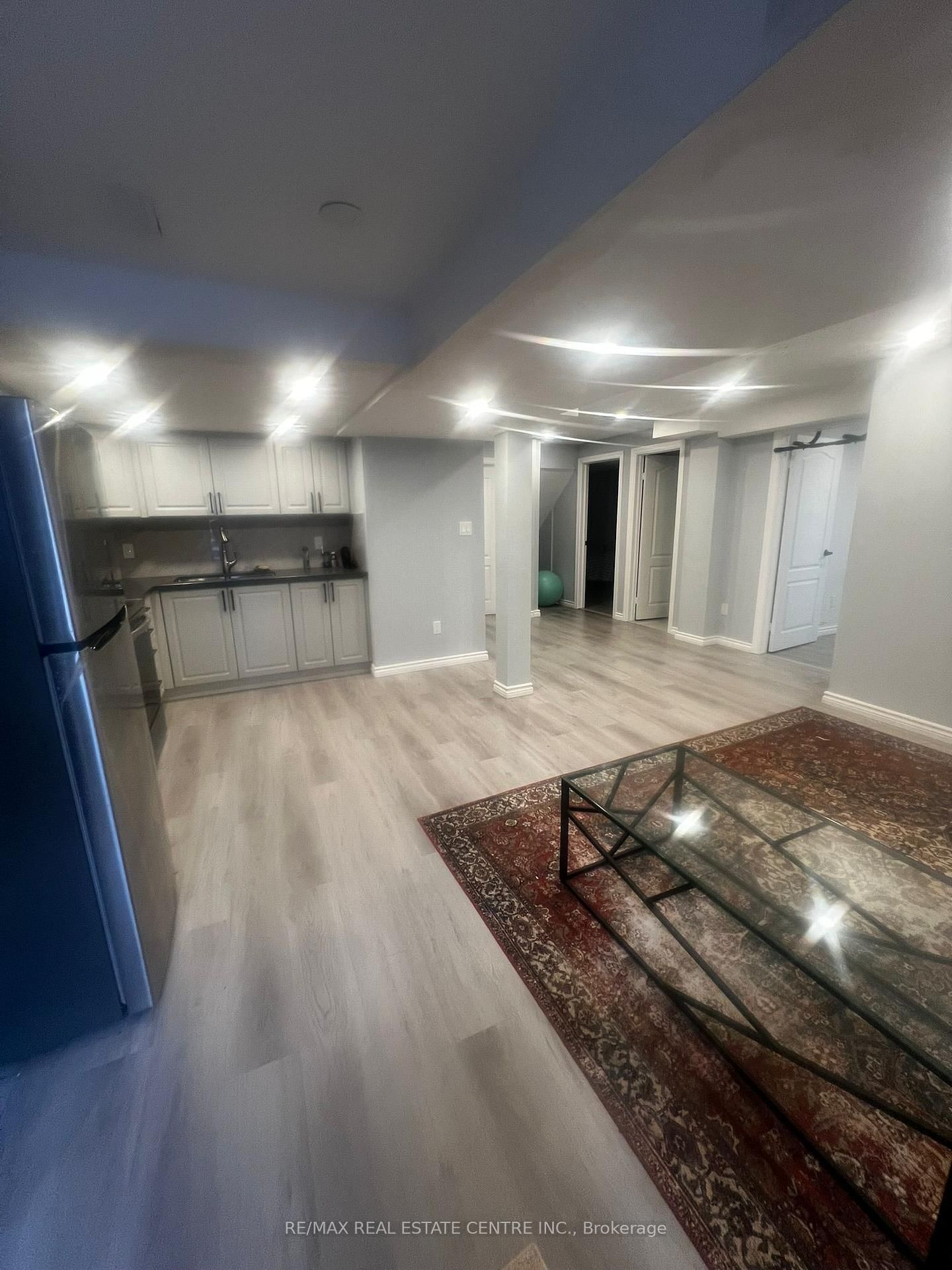 1870 ESTERBROOK Drive - Photo 7