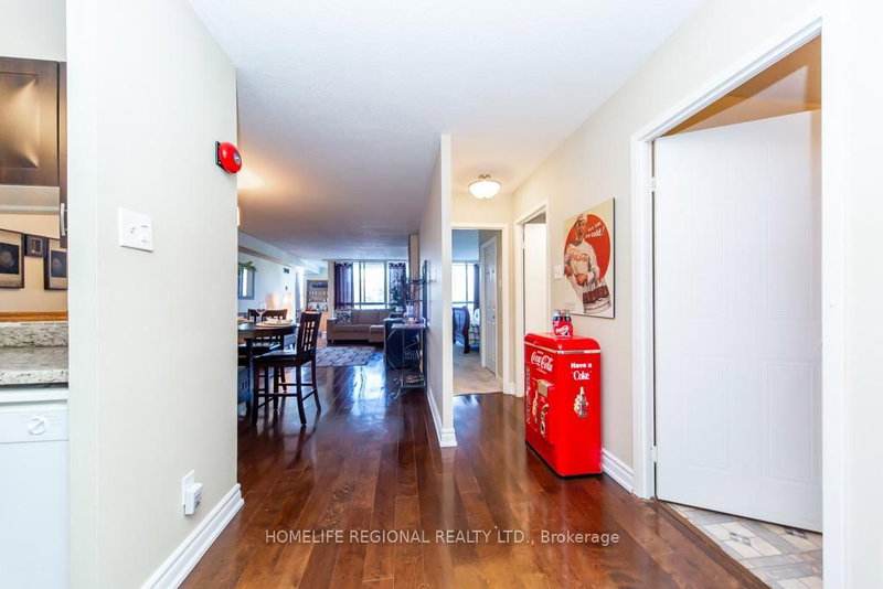 202 - 1665 Pickering Pkwy, Pickering, L1V 6L4 | Image 2